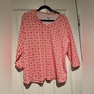 Lulu B v neck top